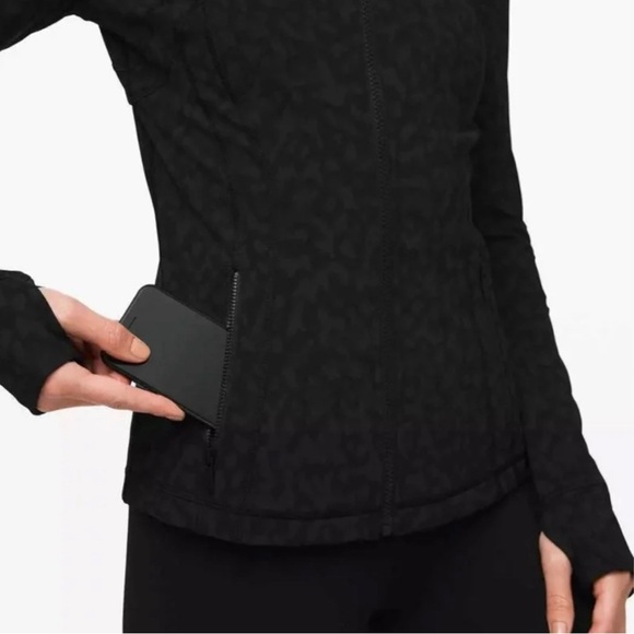 Lululemon Define Jacket - Picture 11 of 12